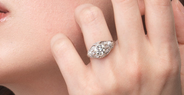 Art Deco Engagement Rings