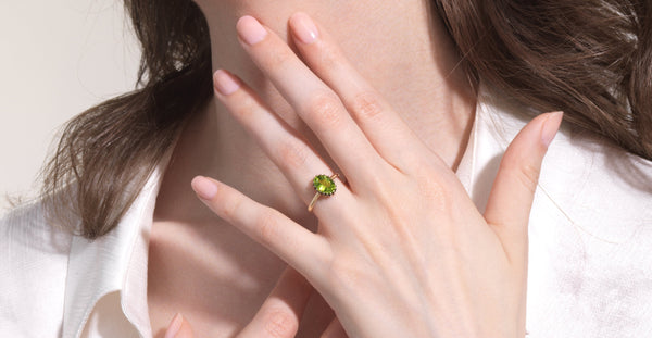 https://vintagediamondring.com/collections/peridot-engagement-rings