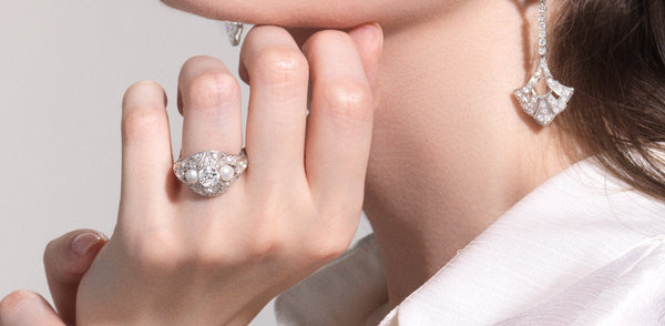 https://vintagediamondring.com/collections/pearl-engagement-rings