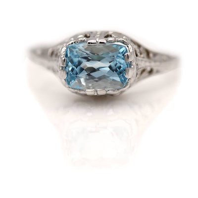 What Are the Different Shades of Aquamarine?