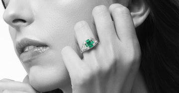 A complete guide of emerald rings for women