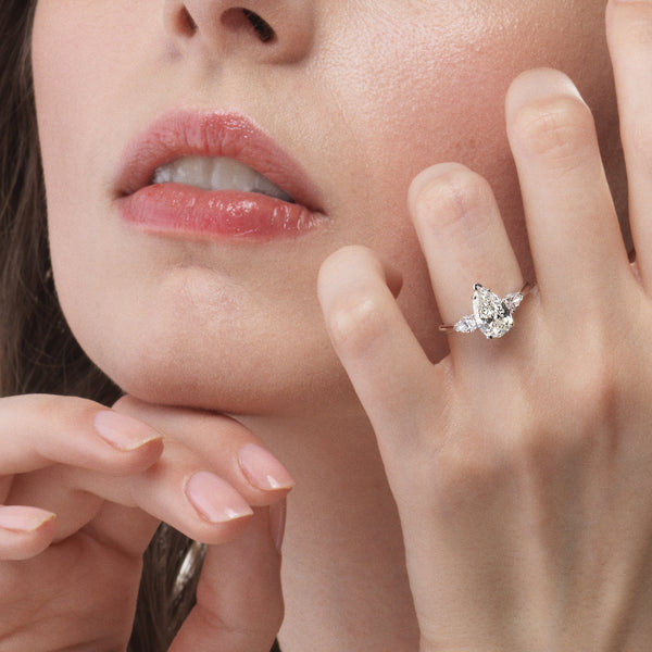 https://vintagediamondring.com/collections/gia-certified-diamonds