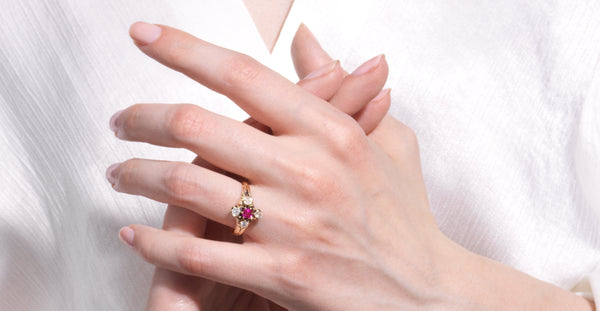 https://vintagediamondring.com/collections/ruby-rings-under-5-000-00