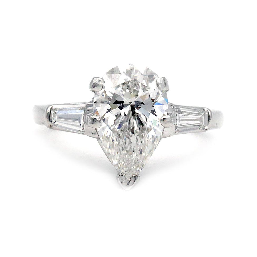 Vintage pear shape three stone engagement ring 2.51 carat IGI certified lab grown diamond E VS1 in platinum circa 1970s