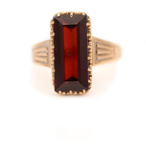 Victorian 3.00 Carat Garnet 10 Karat Rose Gold Gemstone Engagement Ring