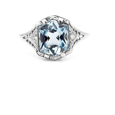 Art Deco 2.55 CTW 18 Karat White Gold Solitaire Aquamarine Engagement Ring