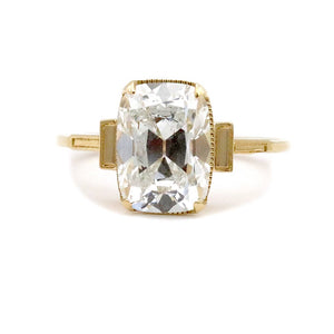 Vintage Style Lab Grown Old Mine Cushion Cut 18 Karat Yellow Gold Engagement Ring IGI E/VS1 