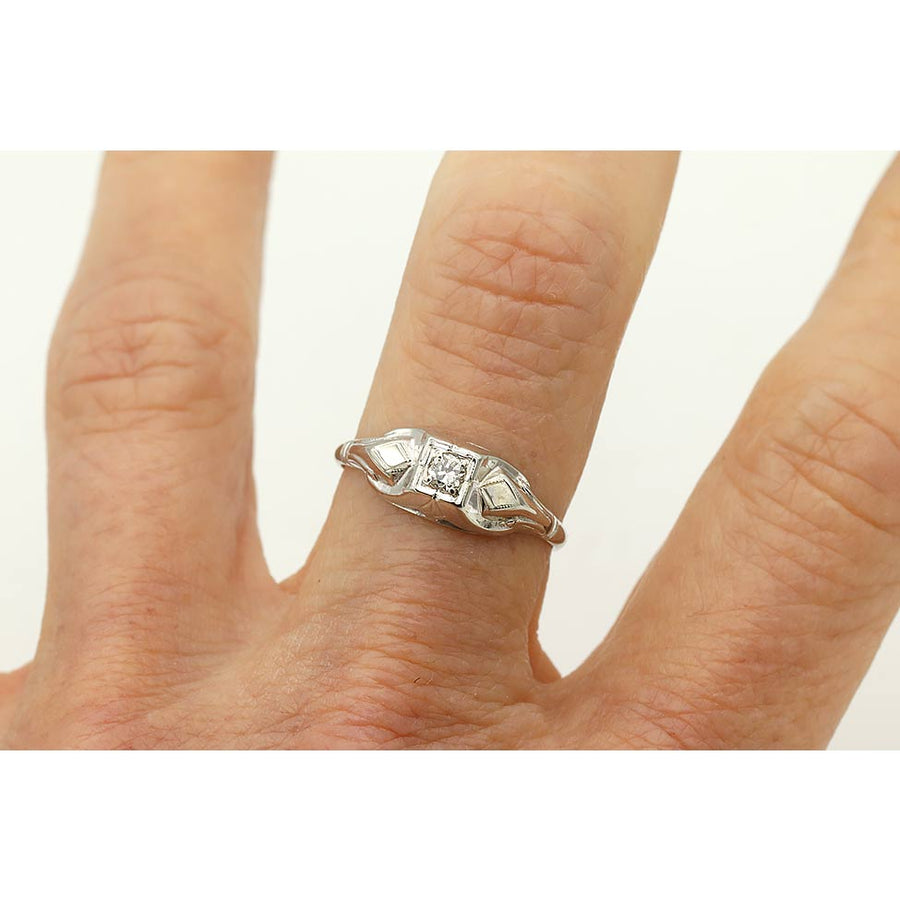 Vintage .15ct Old European Cut Diamond - 18k White Gold - Circa 1920s