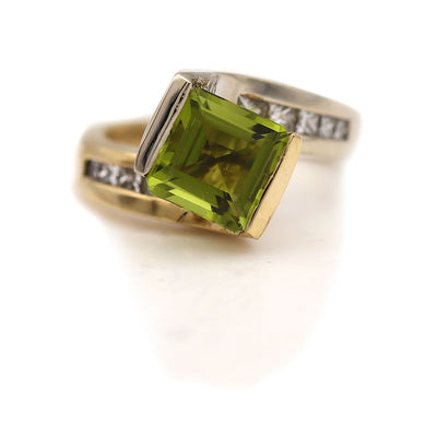 Vintage 2.00 Carat Square Cut Peridot and Princess Cut Diamond Engagement Ring