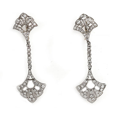 Art Deco diamond earrings in platinum